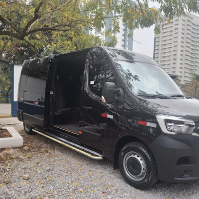 Plasch Turismo e Fretamento